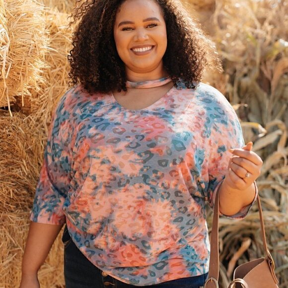 143 Story Peach & Blue Animal Print Top - Picture 4 of 4